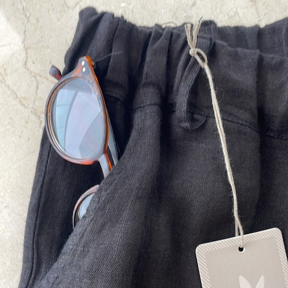 NEW SHYLOH BLACK LINEN PANTS WITH BUTTONS - Picture 4 of 12